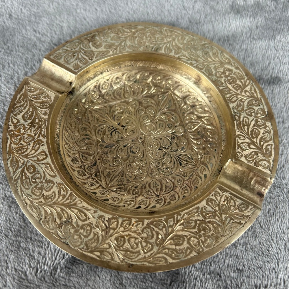 Vintage Made in India Etched Brass Ashtray Floral Round Gold Tone 5 Inch